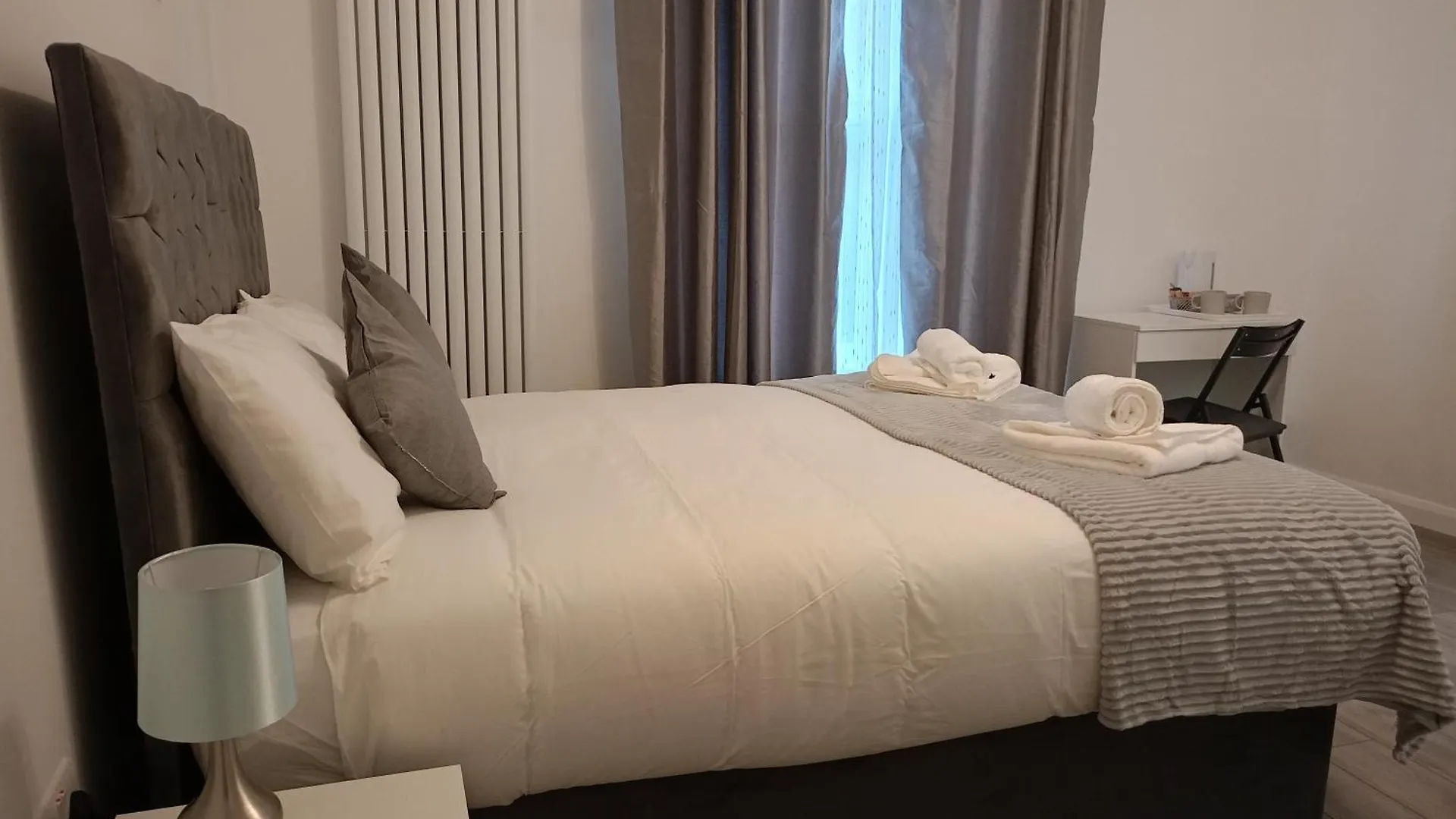 Отель Prestige Кембридж Гостевой дом