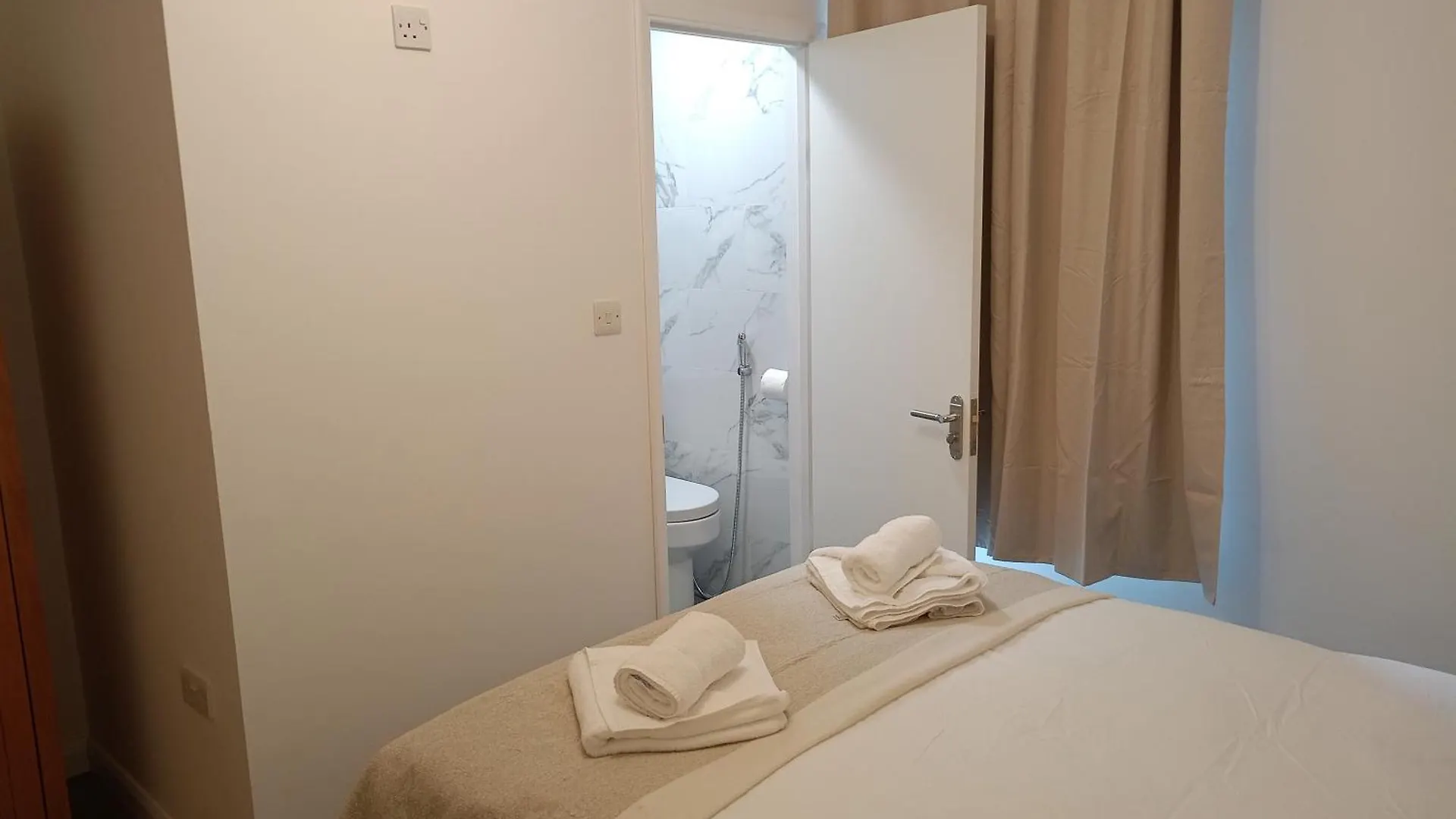 Penzion Hotel Prestige CBG