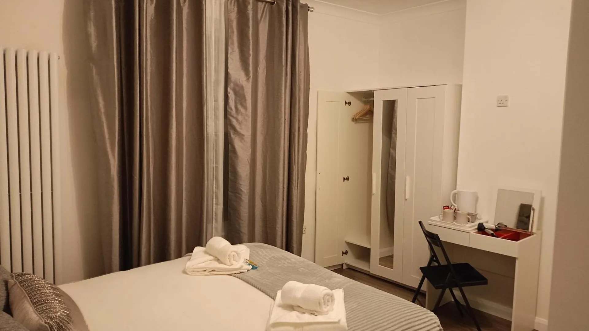 Penzion Hotel Prestige CBG