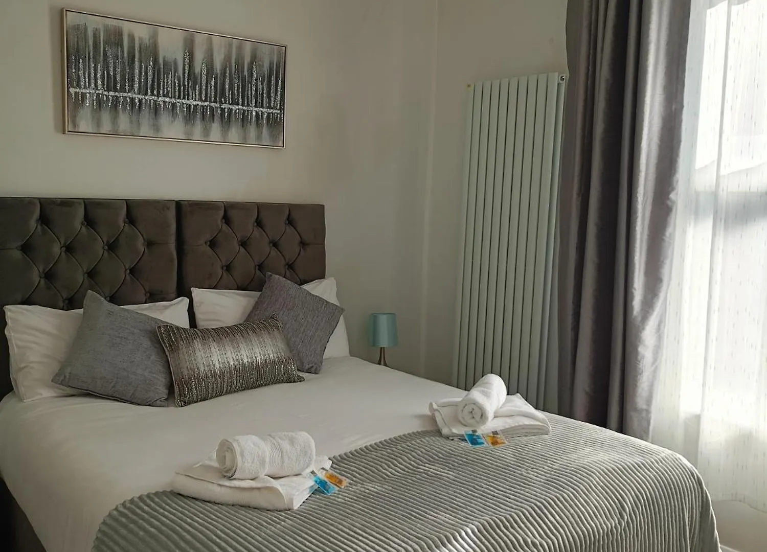 Hotel Prestige CBG 0*,  Velká Británie
