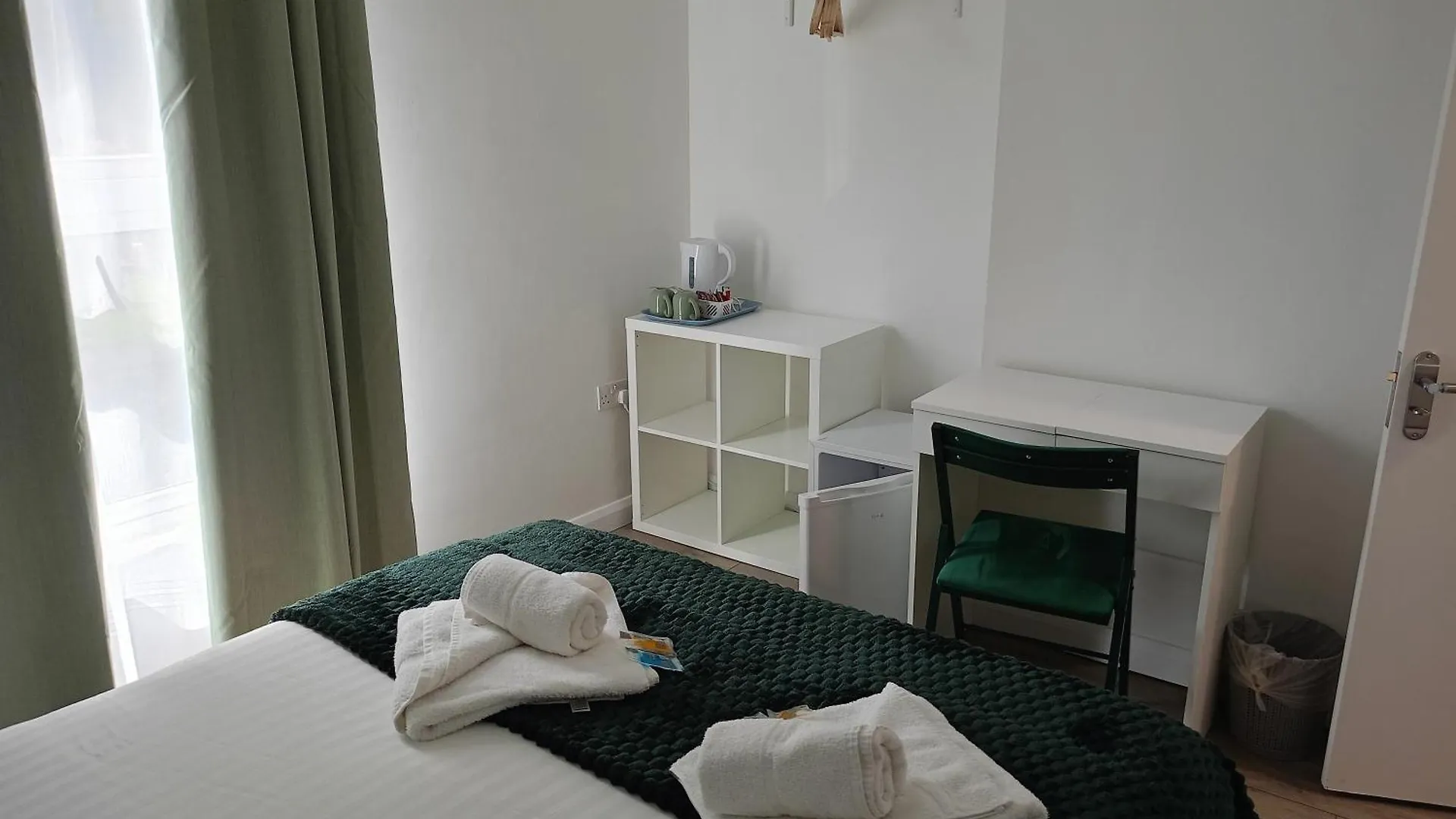 Hotel Prestige CBG 0*,